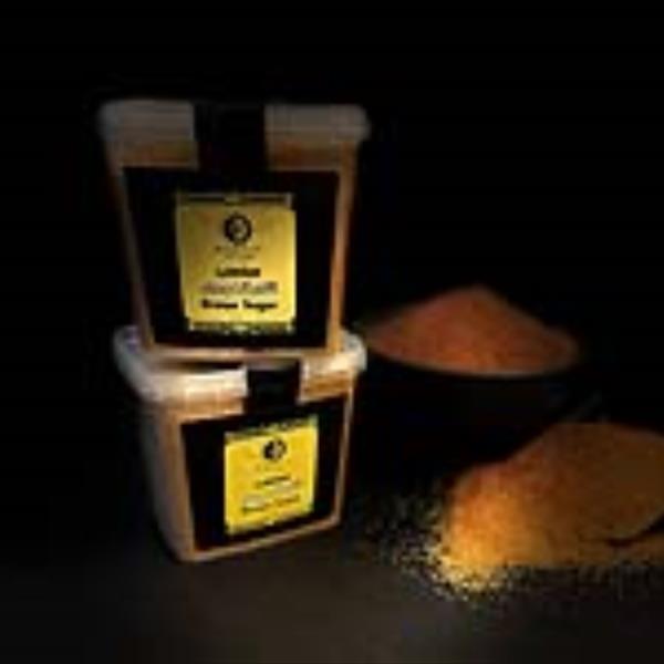 شکر قهوه ای  (brown sugar)